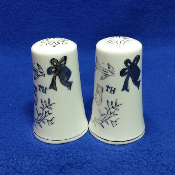 25th Silver Anniversary Salt & Pepper Shakers White & Silver Pre-Owned No Box - Picture 6 of 10